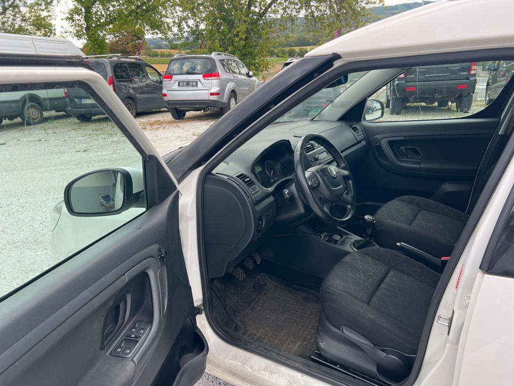 skoda-roomster-1-2-tsi-1-2-tsi - 9