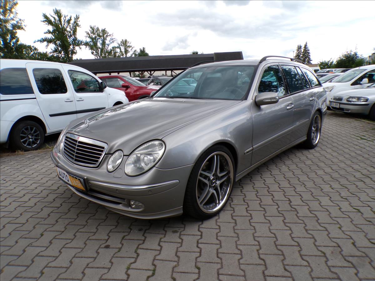 mercedes-benz-tridy-e-3-2-320cdi-avantgarde - 1