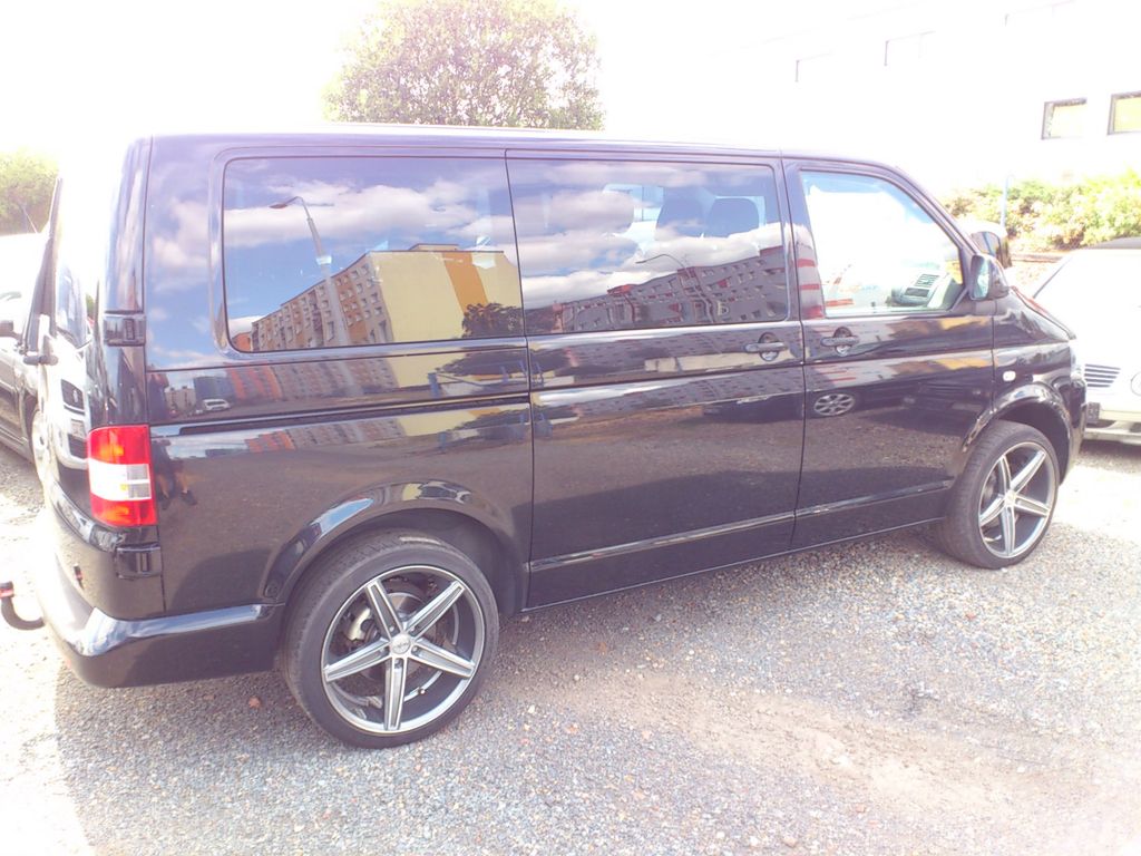 volkswagen-transporter-2-0-tdi-103-kw - 4