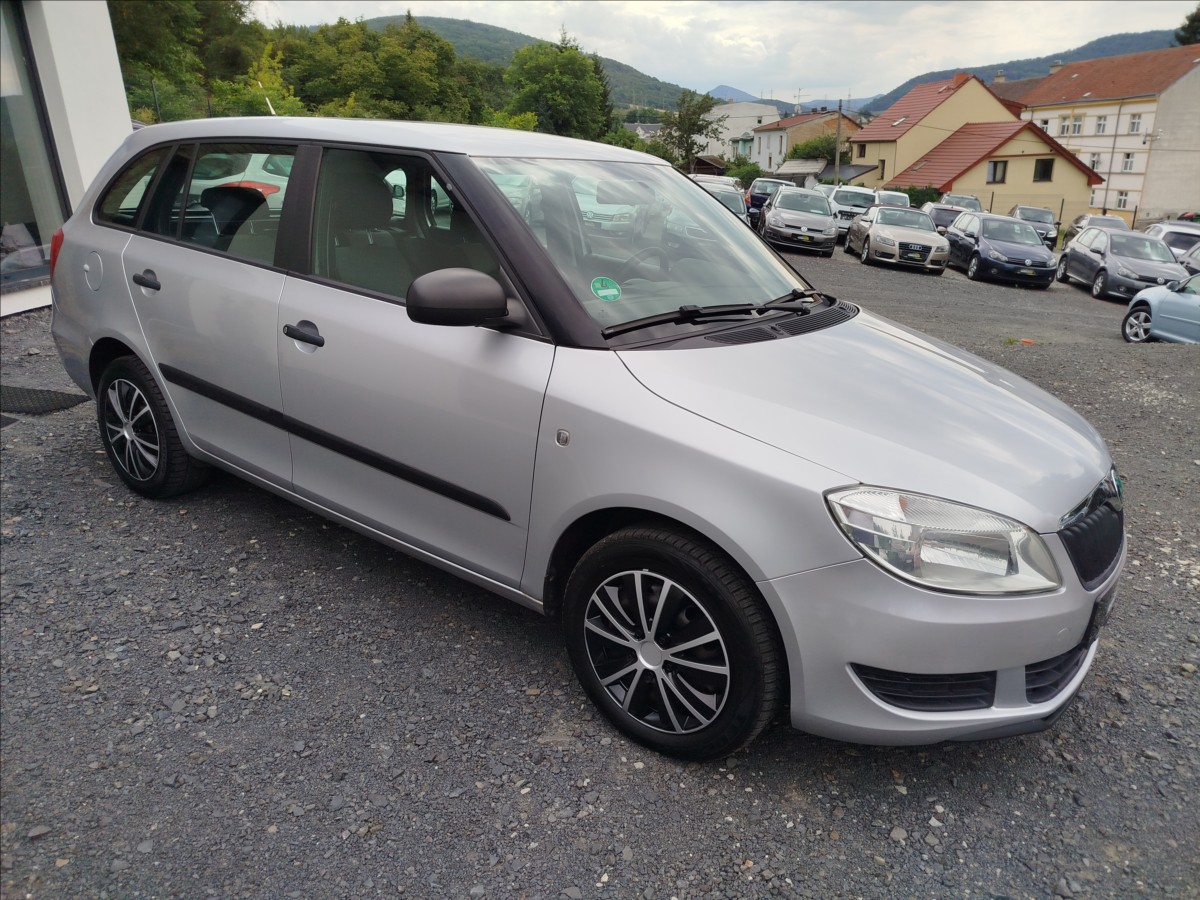 skoda-fabia-1-6-tdi-66-kw-klima-esp - 7