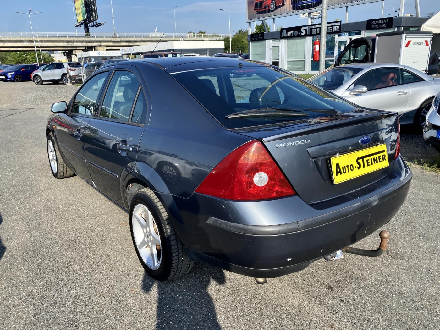 ford-mondeo-2-0-trend-1-majitel - 4