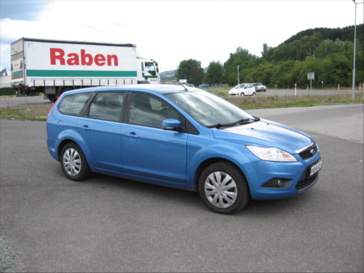 ford-focus-1-6-i - 1