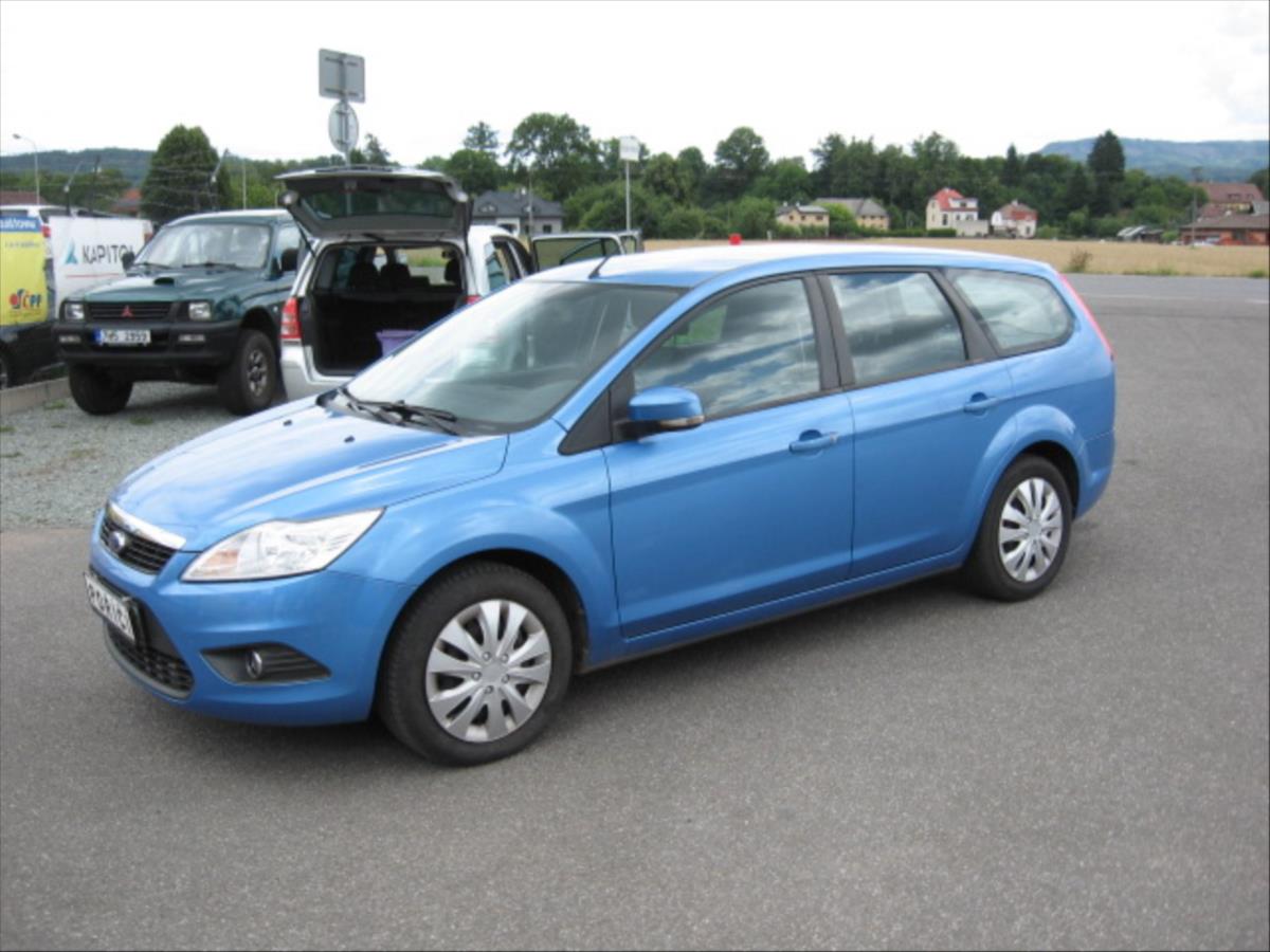 ford-focus-1-6-i - 3