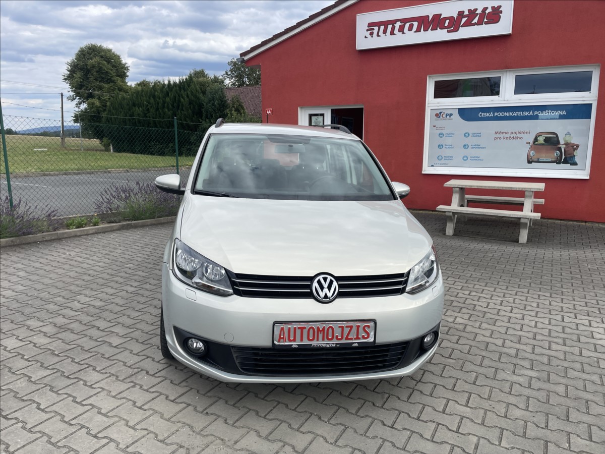 volkswagen-touran-2-0-tdi-digiklima-ok-po-servisu - 1