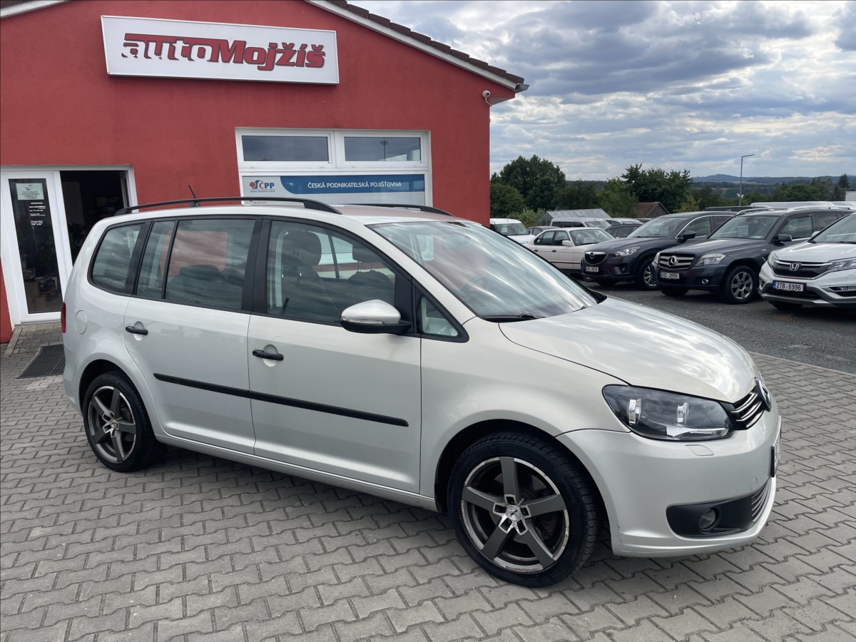 volkswagen-touran-2-0-tdi-digiklima-ok-po-servisu - 7