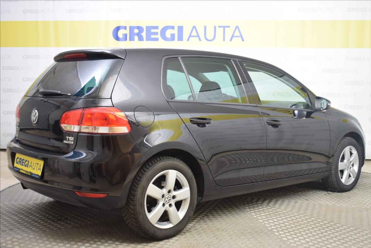 volkswagen-golf-1-2-tsi-dsg-top-stav-po-servisu - 5