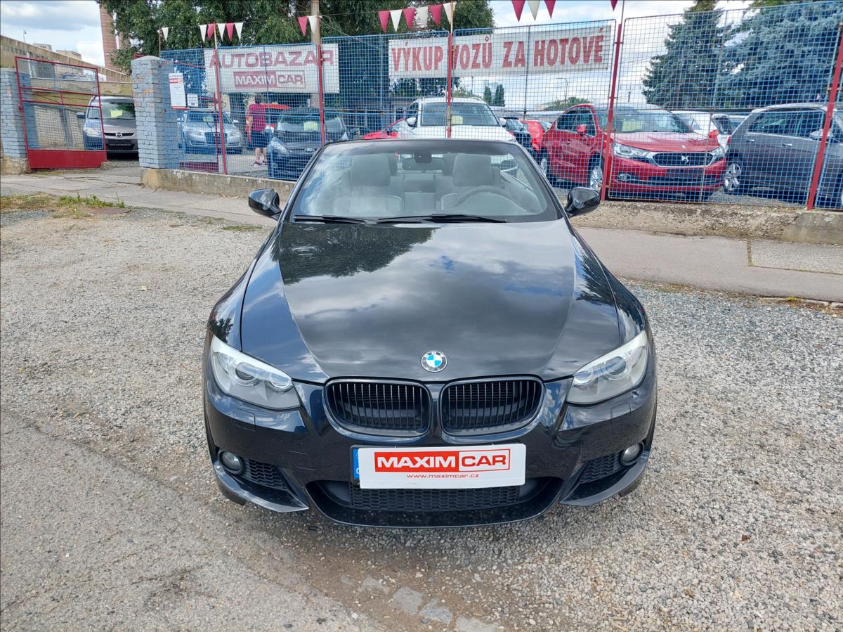bmw-rada-3-3-0-i-335-e93-cabrio - 1
