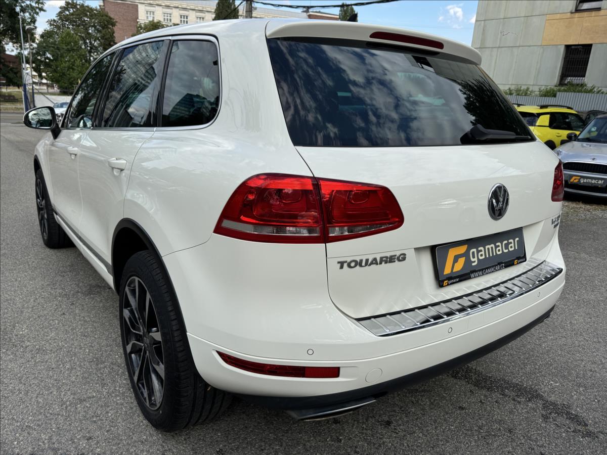 volkswagen-touareg-3-0-led-pruziny-1-majitel - 6