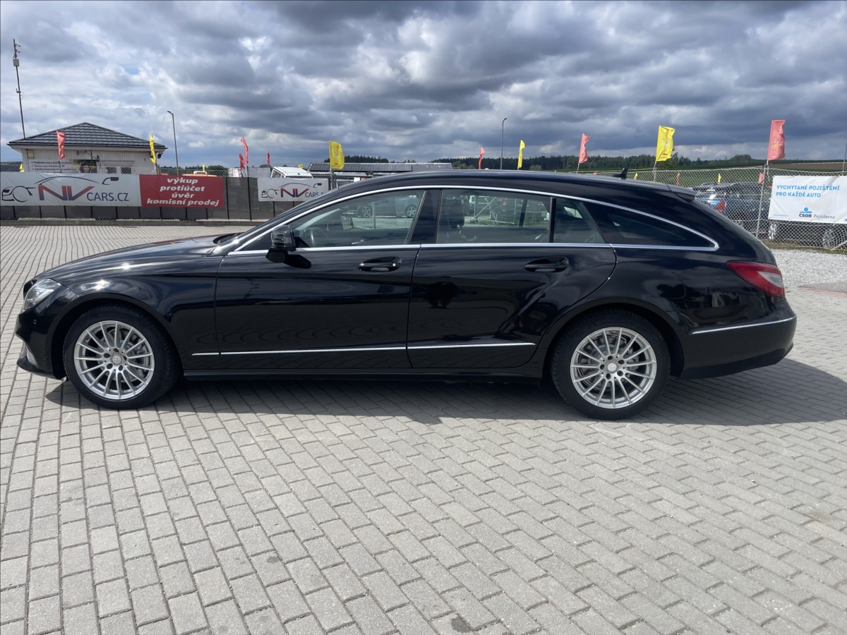 mercedes-benz-cls-2-2-250d-4-matic-150kw-gps-led - 1