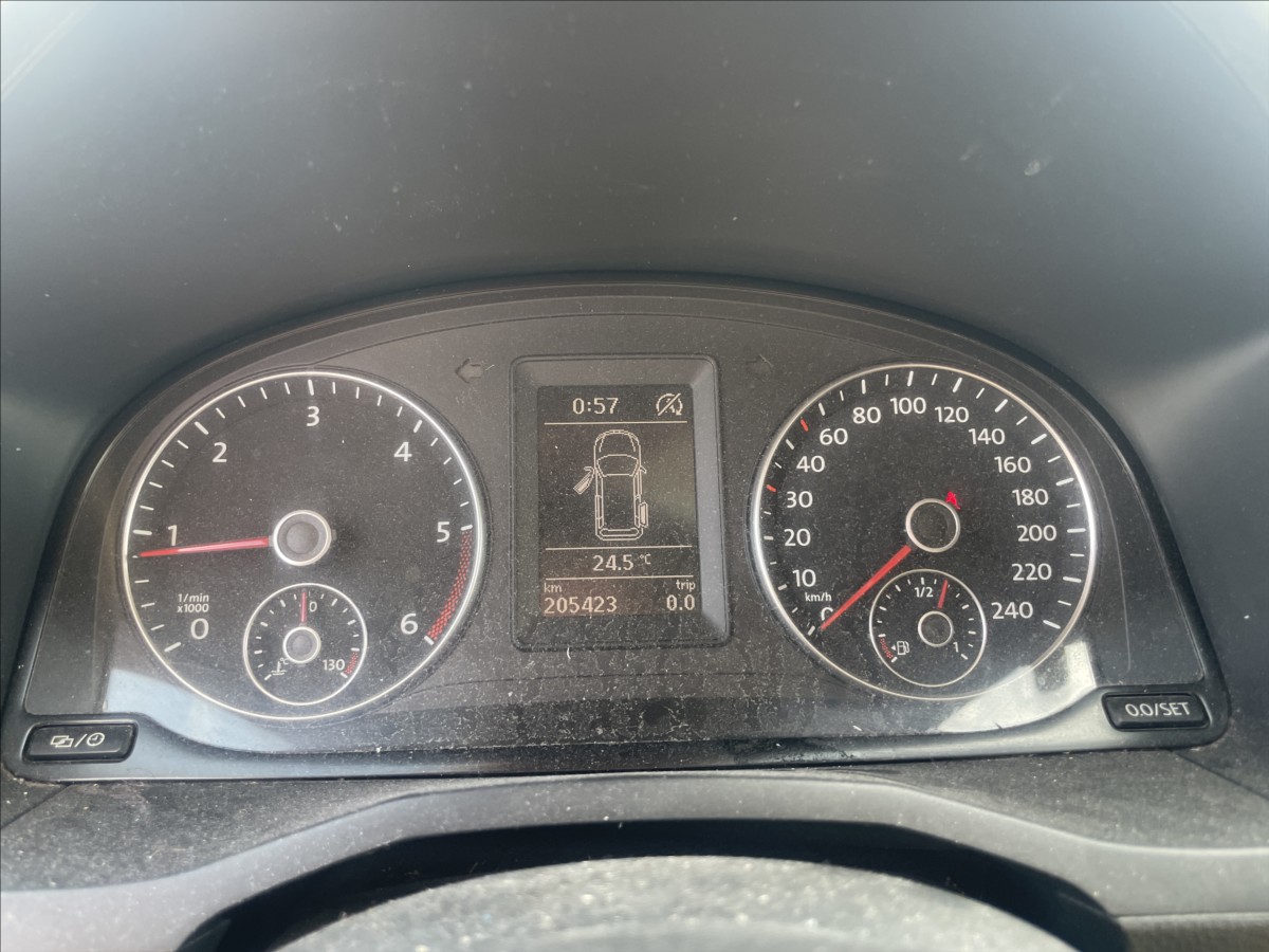 volkswagen-caddy-2-0-tdi-4-motion-klima-bez-koroze - 8