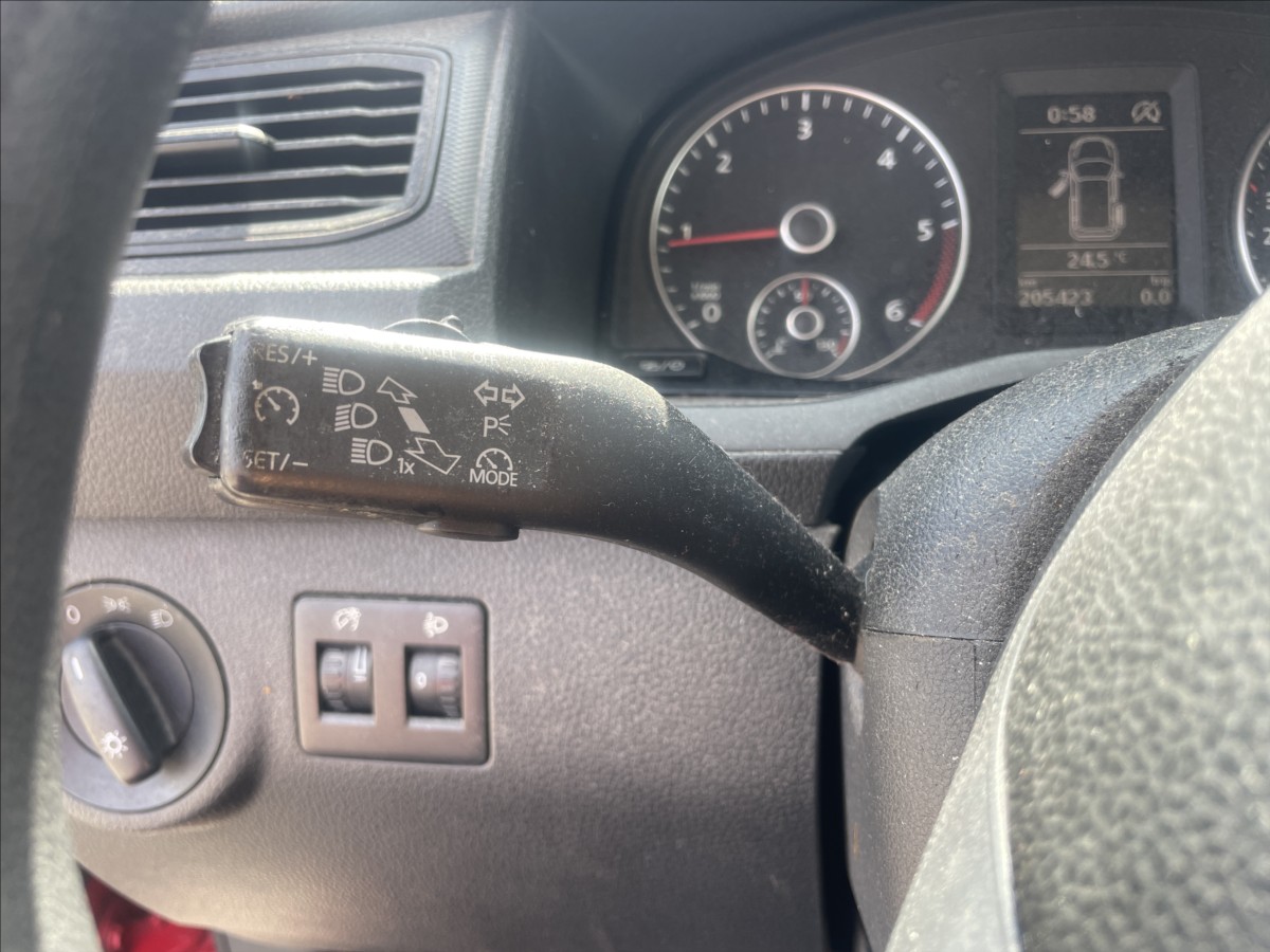 volkswagen-caddy-2-0-tdi-4-motion-klima-bez-koroze - 9
