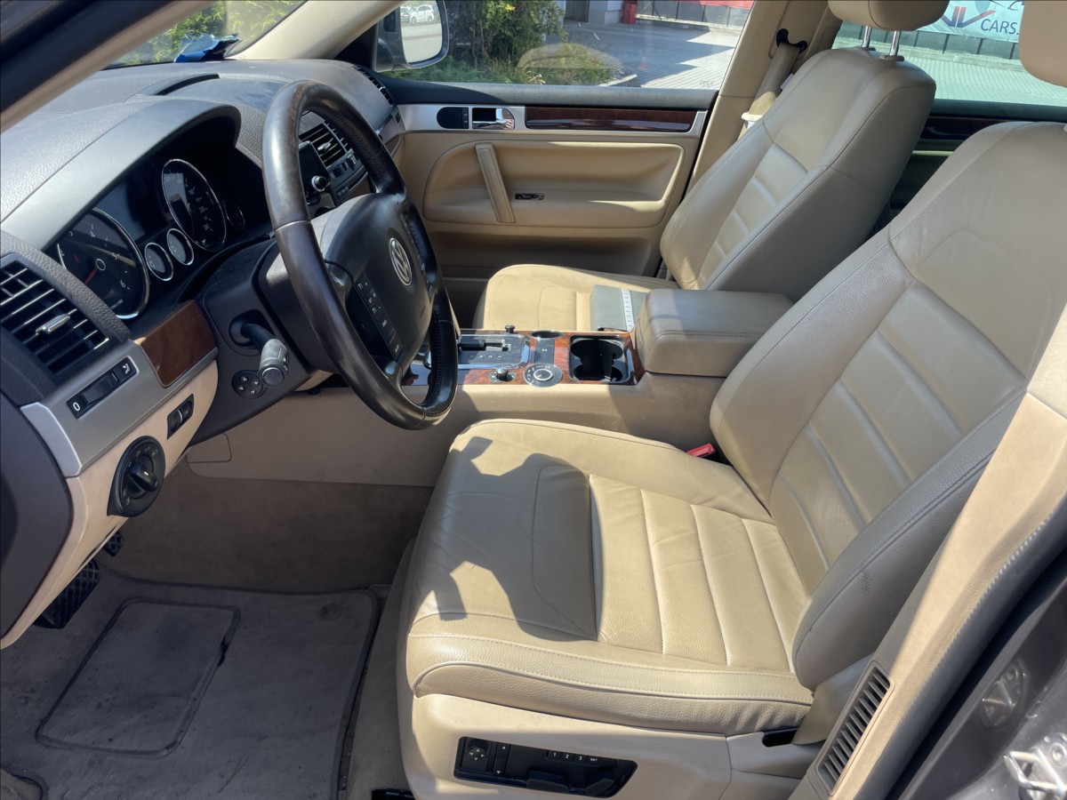 volkswagen-touareg-3-0-tdi-165kw-tiptronic-bez-koroze - 6