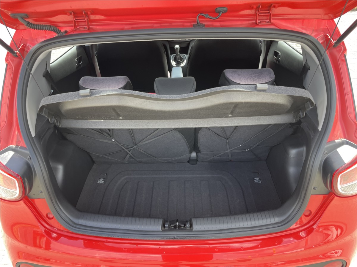 hyundai-i10-1-0-i-49kw-esp-czauto-1maj - 8