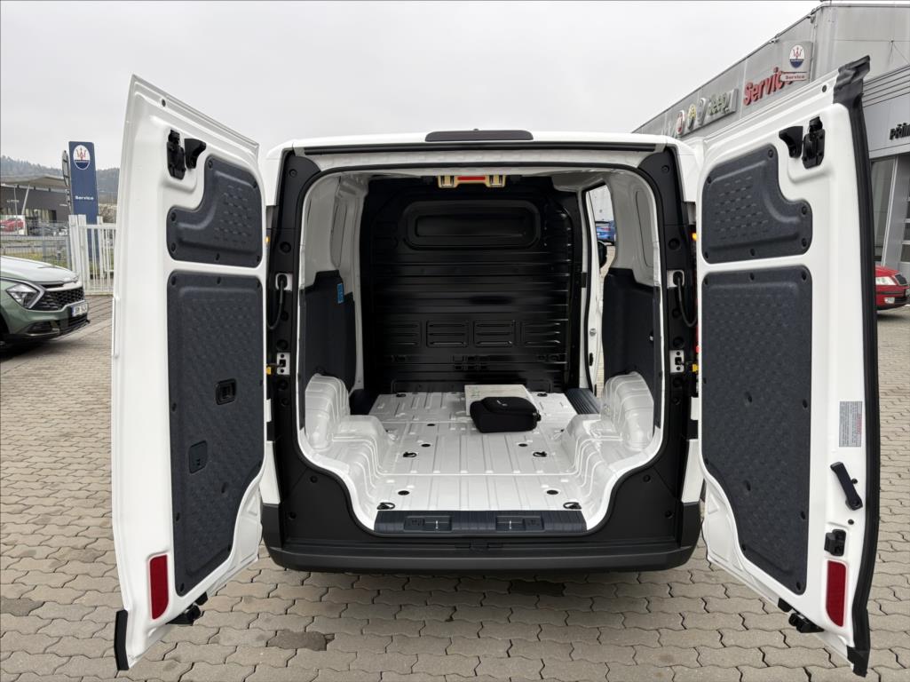 kia-0-0-4x2-plus-120-kw-71-2 - 9