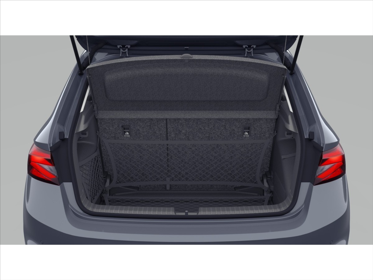 skoda-fabia-1-0-tsi-top-selection - 5