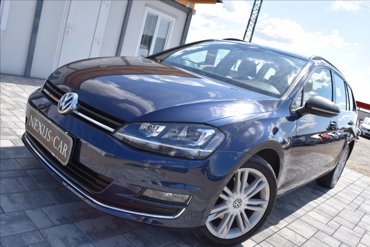 Volkswagen Golf 2,0 TDI 110KW KAMERA XENONY