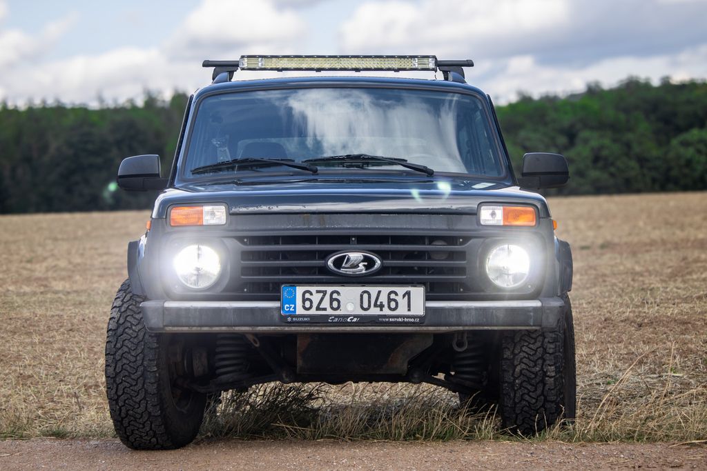 lada-niva-bronto-awd-61kw - 1