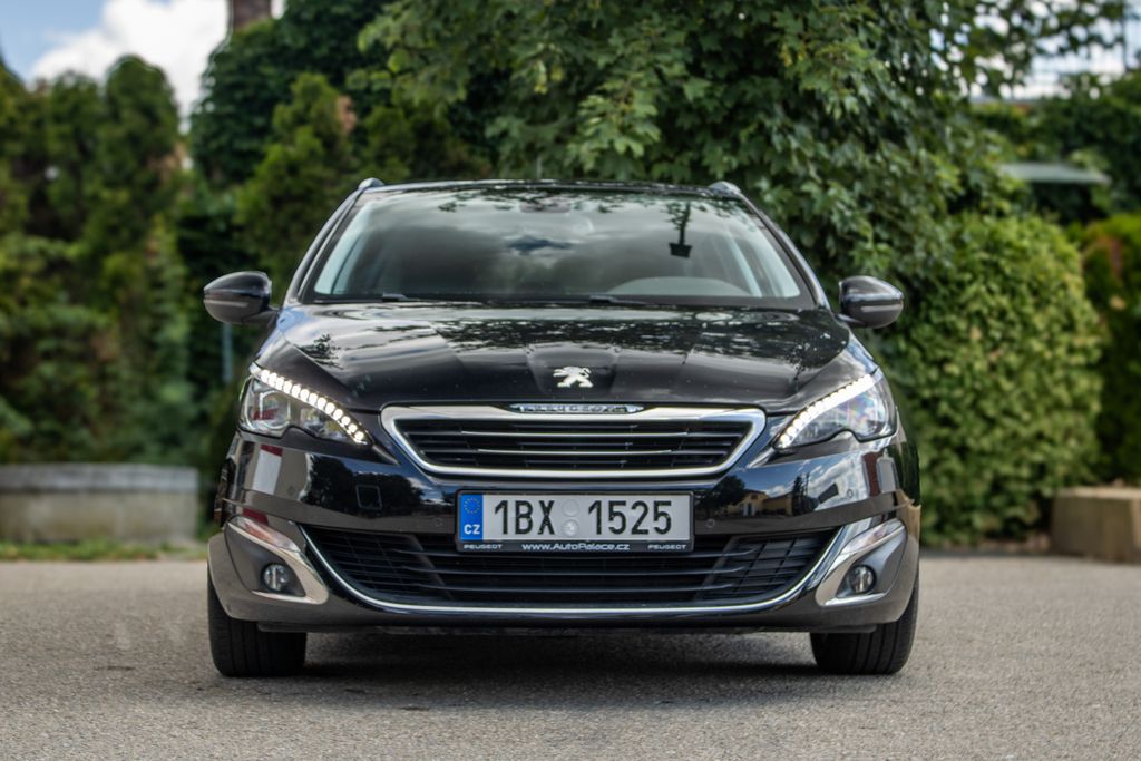 peugeot-308 - 1