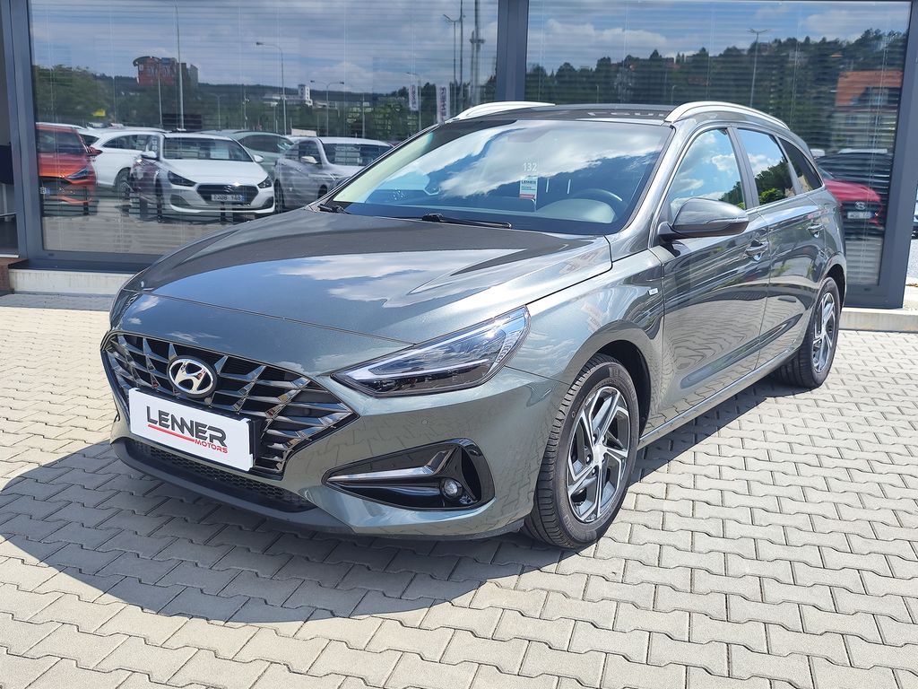 Hyundai i30 1.5 T-GDI/117kW Smart Navi
