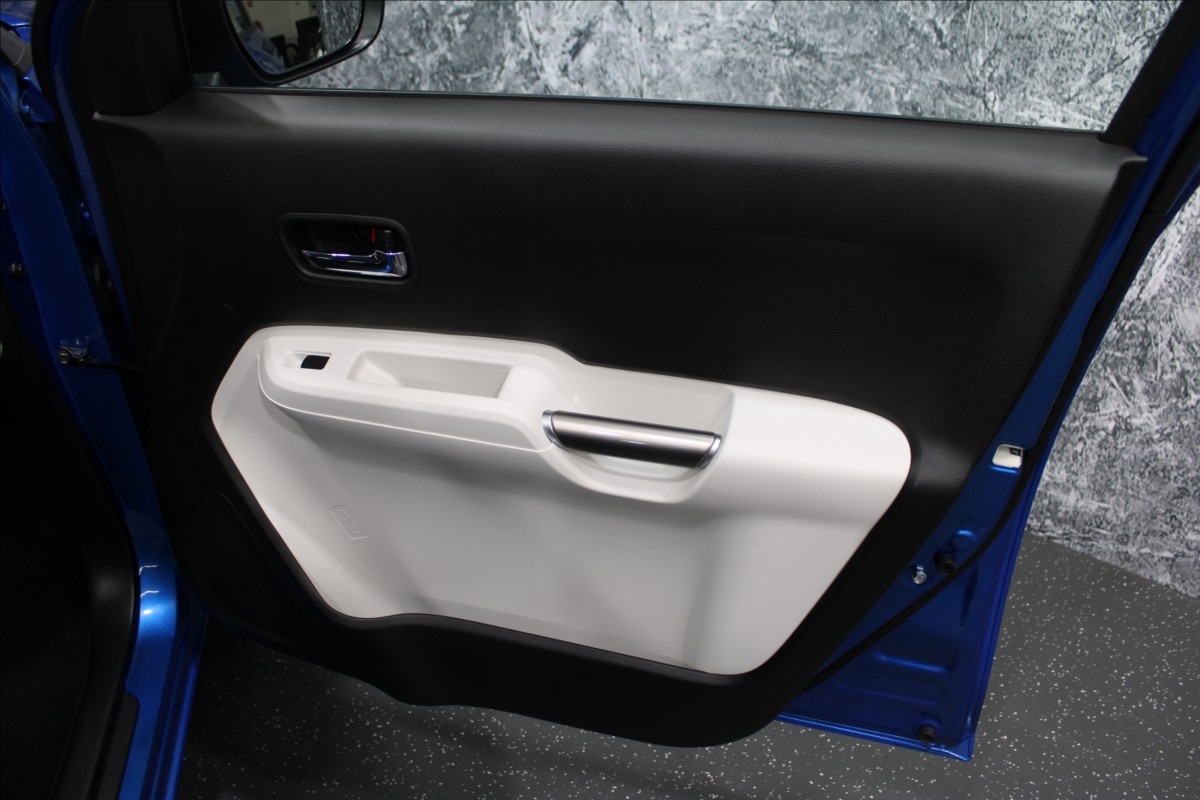 suzuki-ignis-1-2-i-66kw-jen-42400km - 9