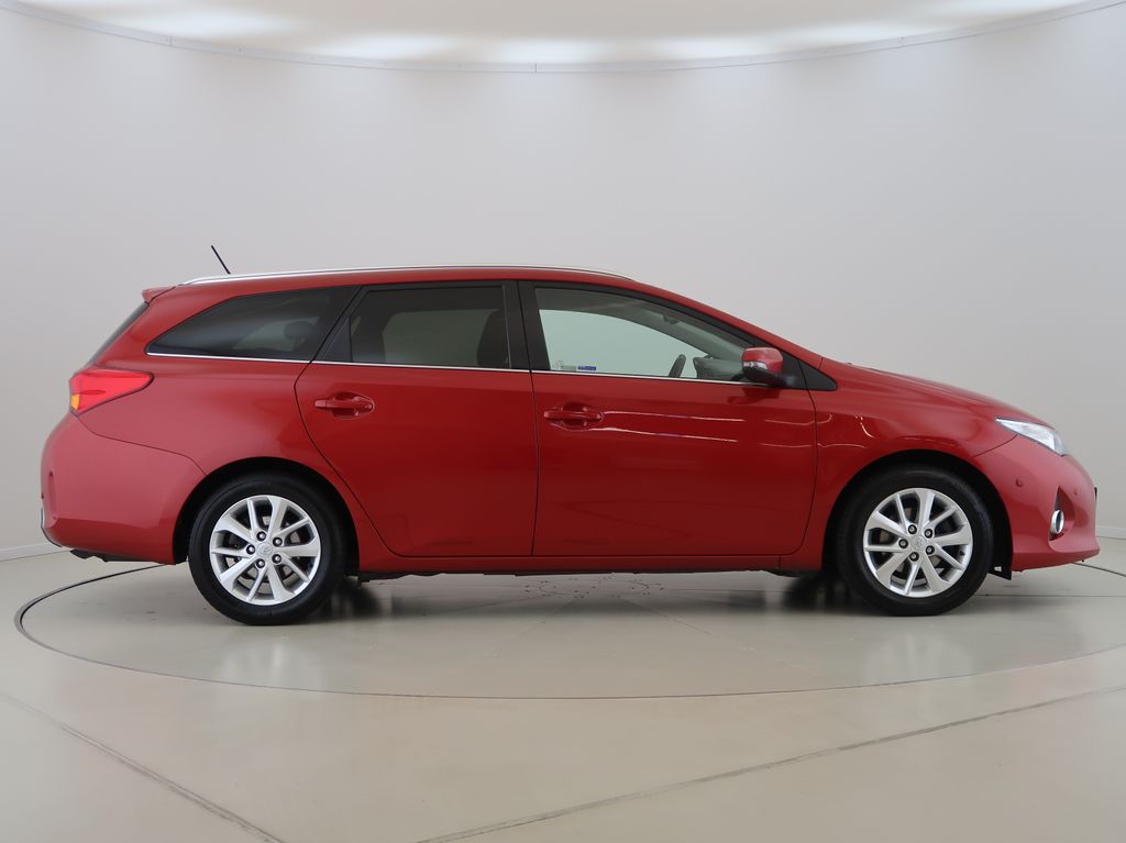 toyota-auris-1-6-97kw-valvematic-cz-1maj - 3