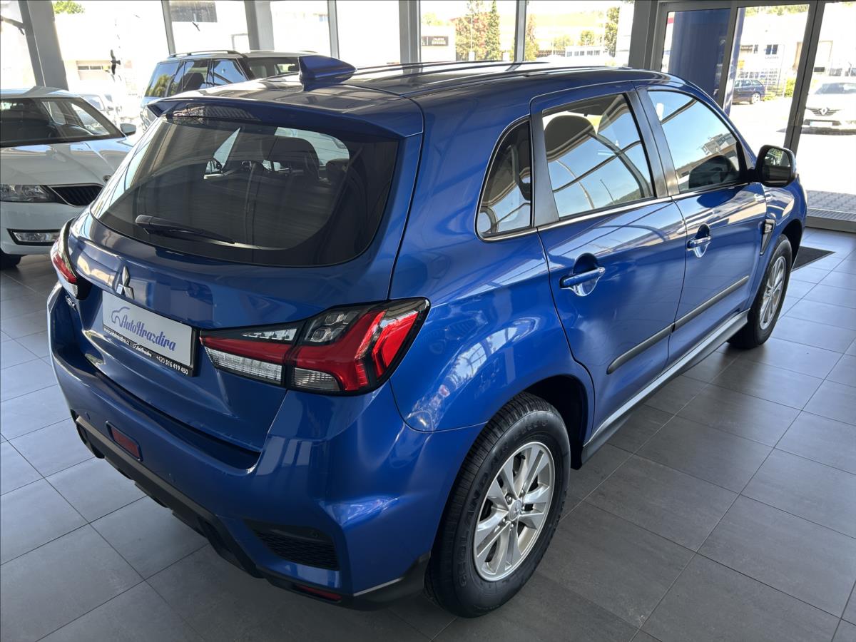 mitsubishi-asx-2-0-110kw-cr-1-majitel-serviska - 5