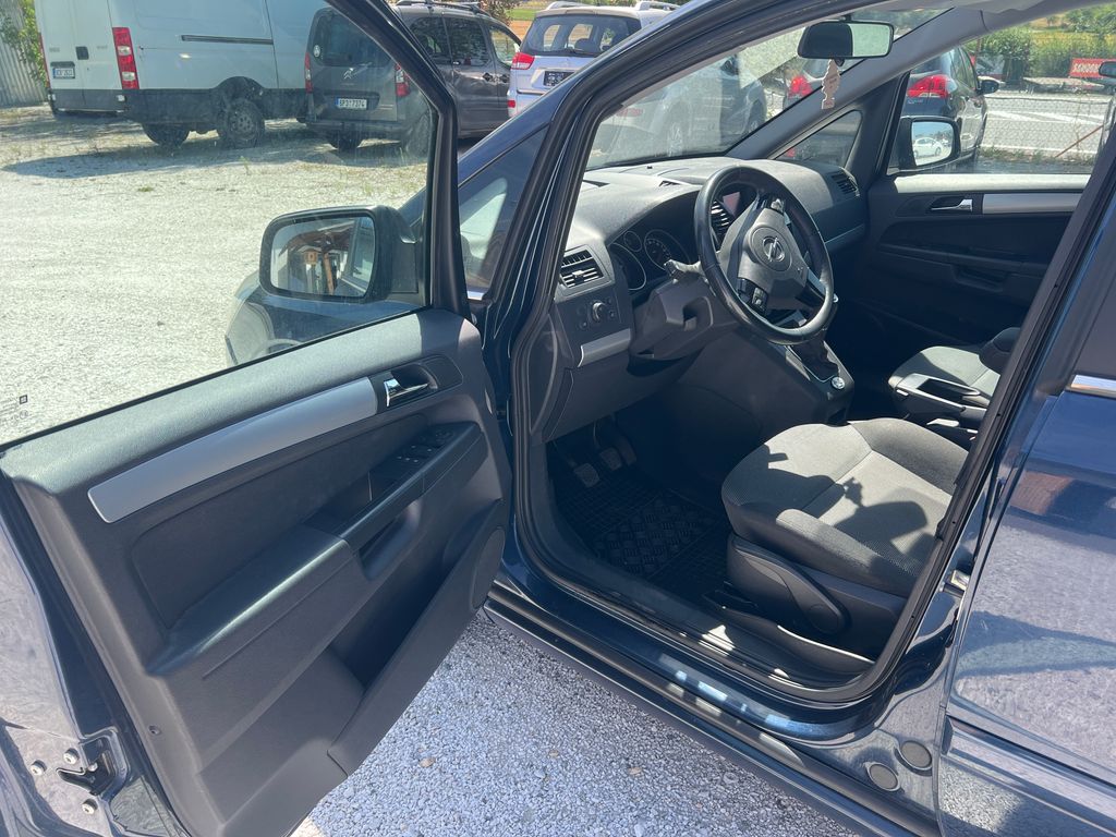 opel-zafira-1-7-tdi - 8