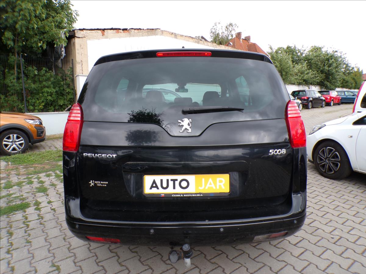 peugeot-5008-2-0-hdi-tazne-zarizeni - 5