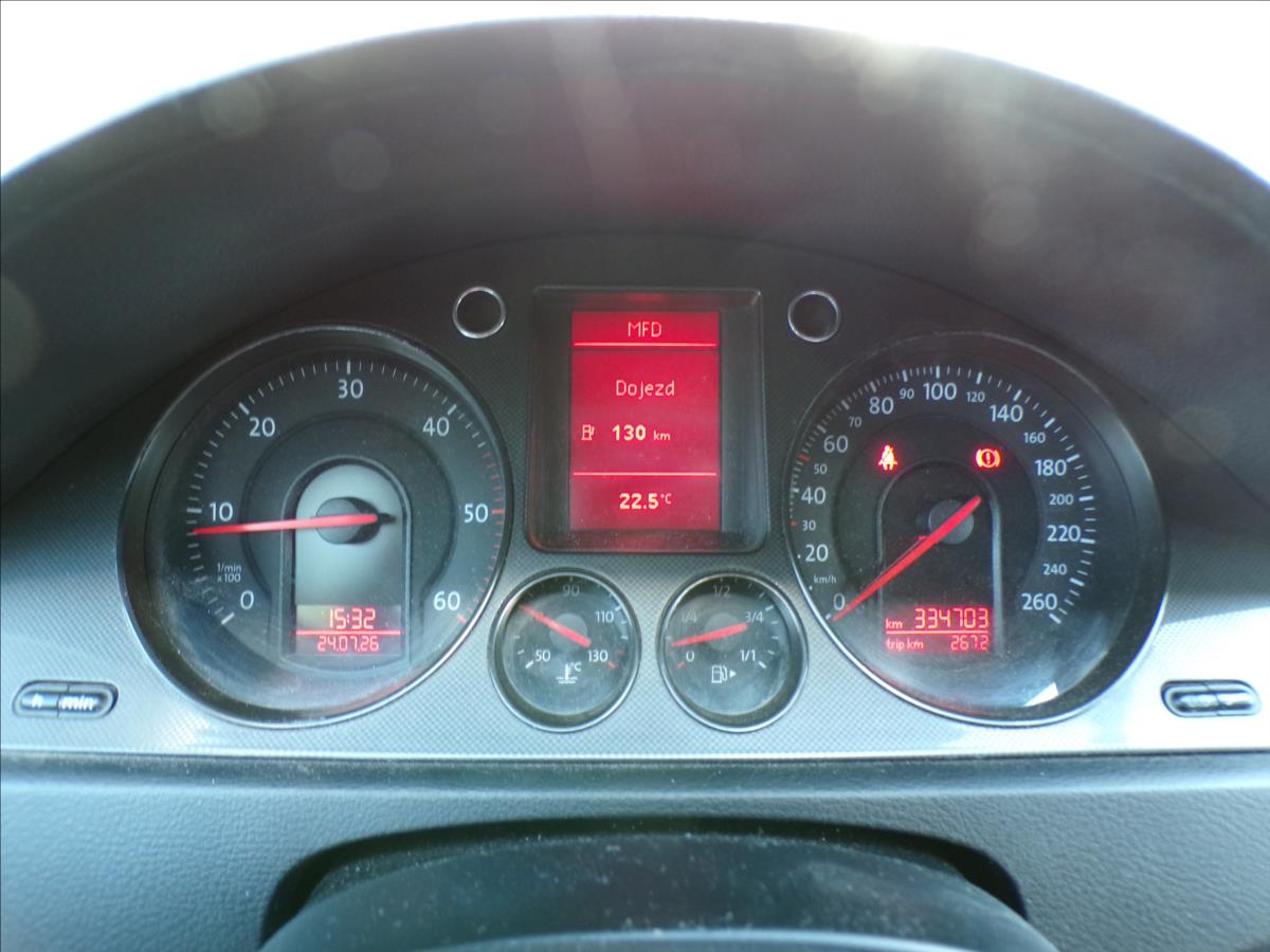 volkswagen-passat-1-9-tdi-n1-tazne-zarizeni - 7