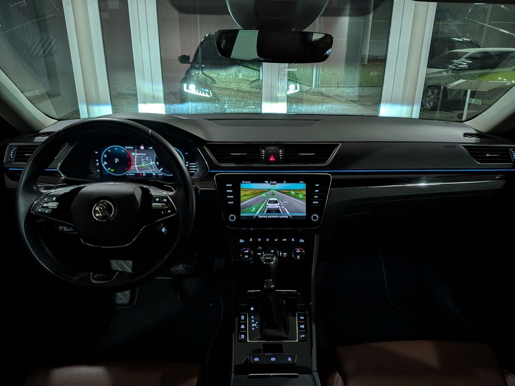 skoda-superb-l-k-2-0-tdi-4x4-dsg-147kw - 7