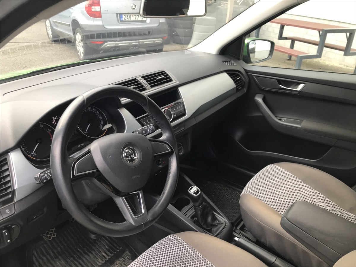 skoda-fabia-1-2-tsi-66kw-combi - 7