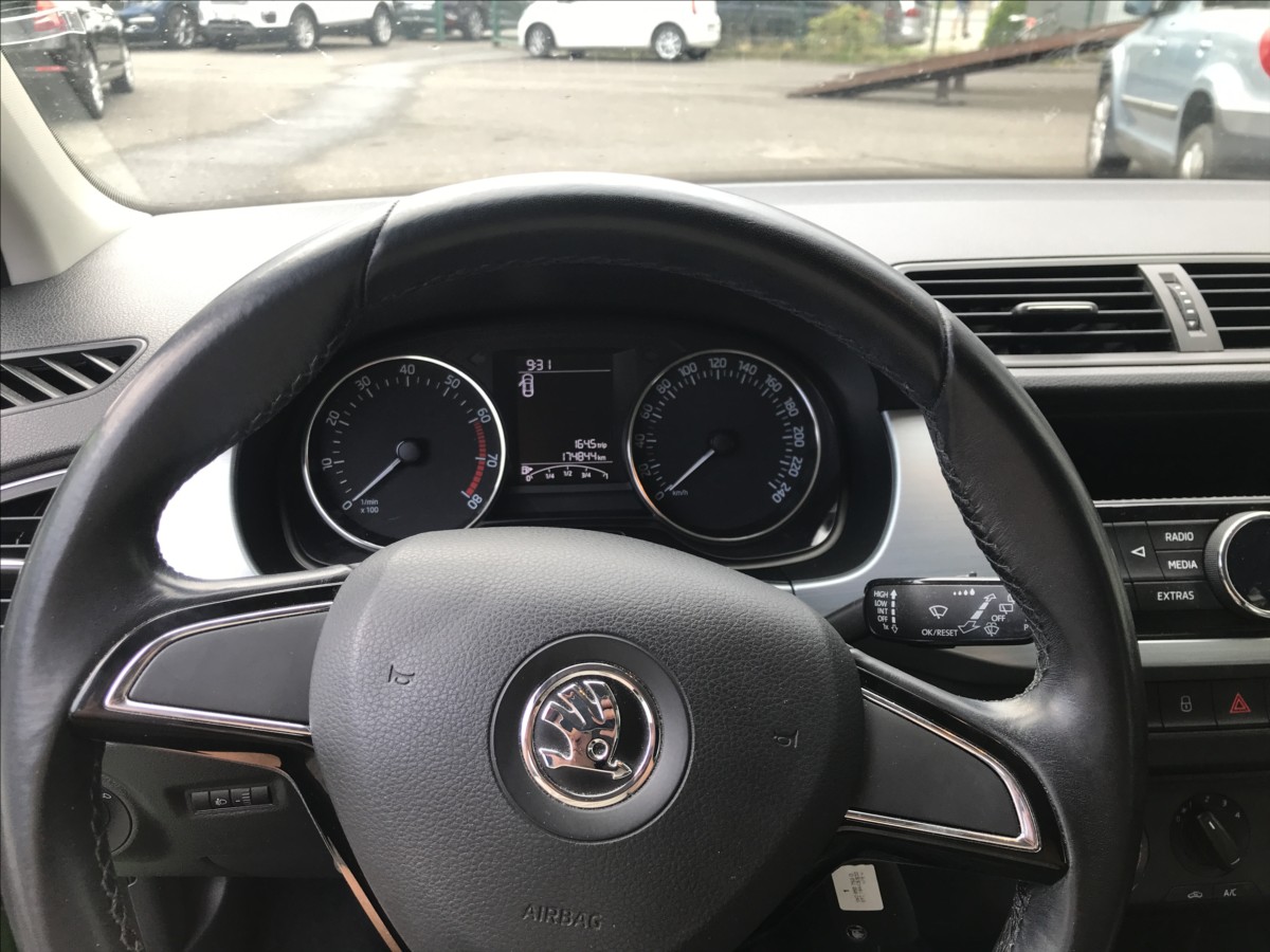 skoda-fabia-1-2-tsi-66kw-combi - 8