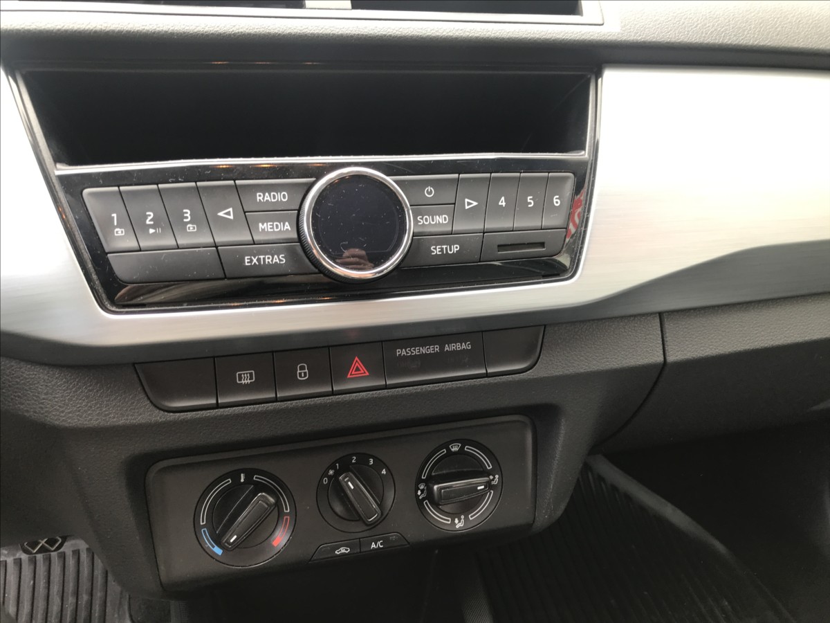 skoda-fabia-1-2-tsi-66kw-combi - 9