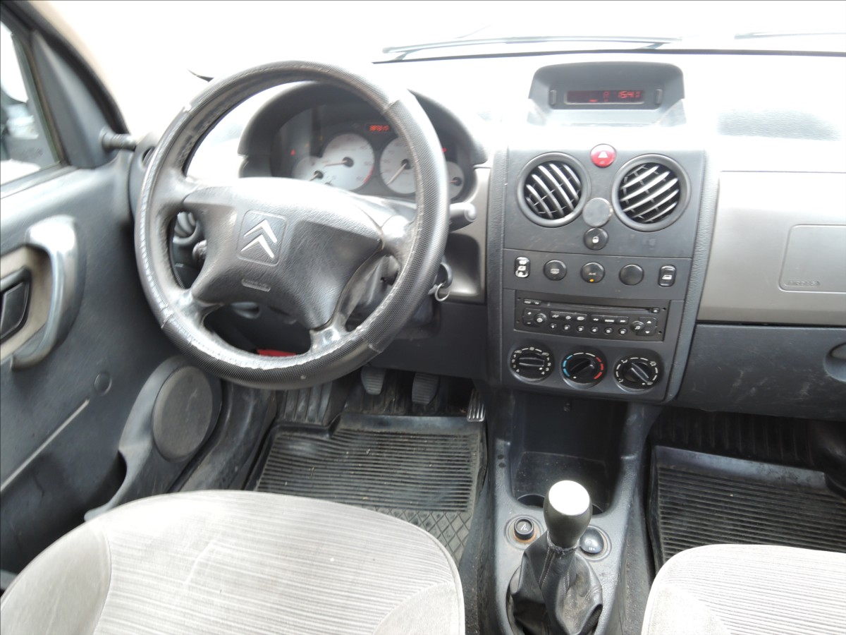 citroen-berlingo-2-0-hdi-panorama-tazne-klima - 9