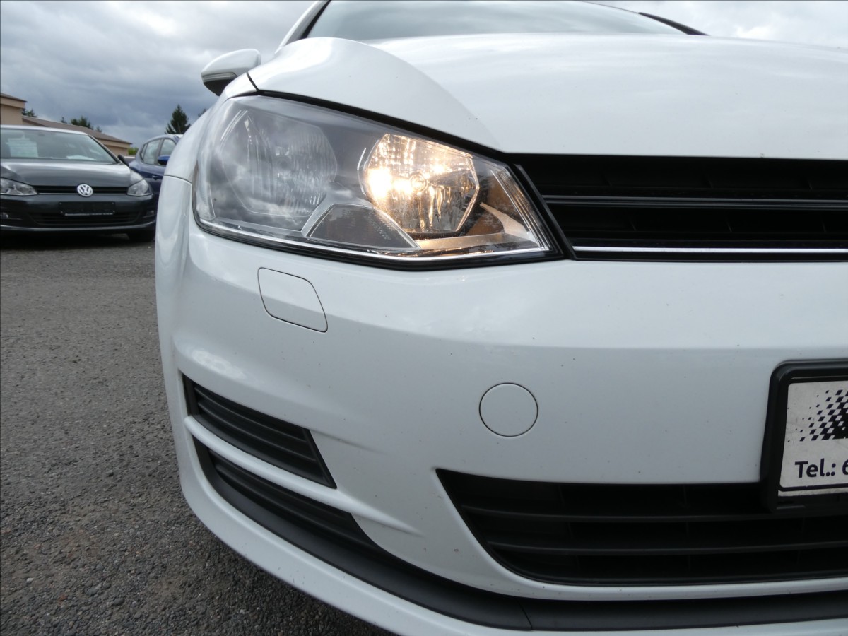 volkswagen-golf-1-2-tsi-81kw-2x-kola-serviska - 4