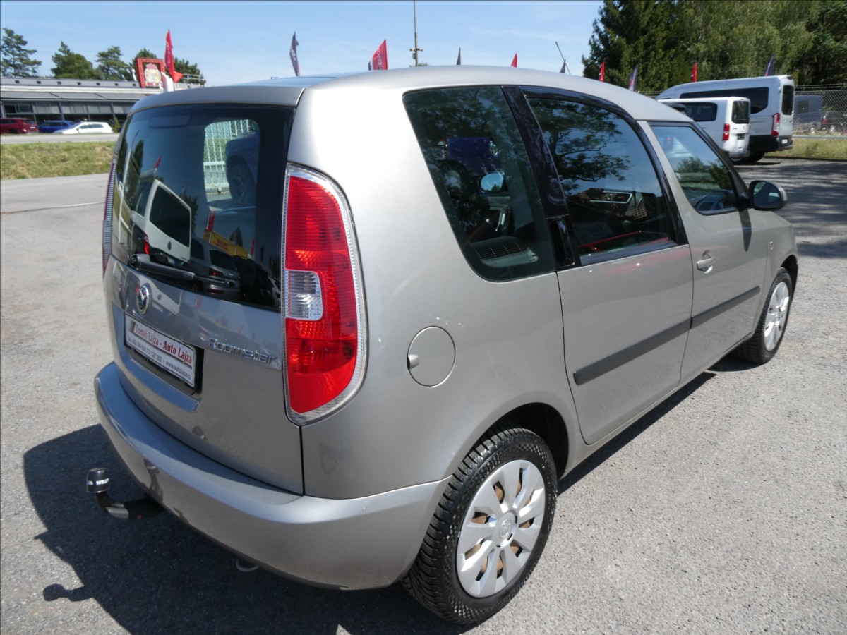 skoda-roomster-1-4-i-16v-zaves-serviska - 8