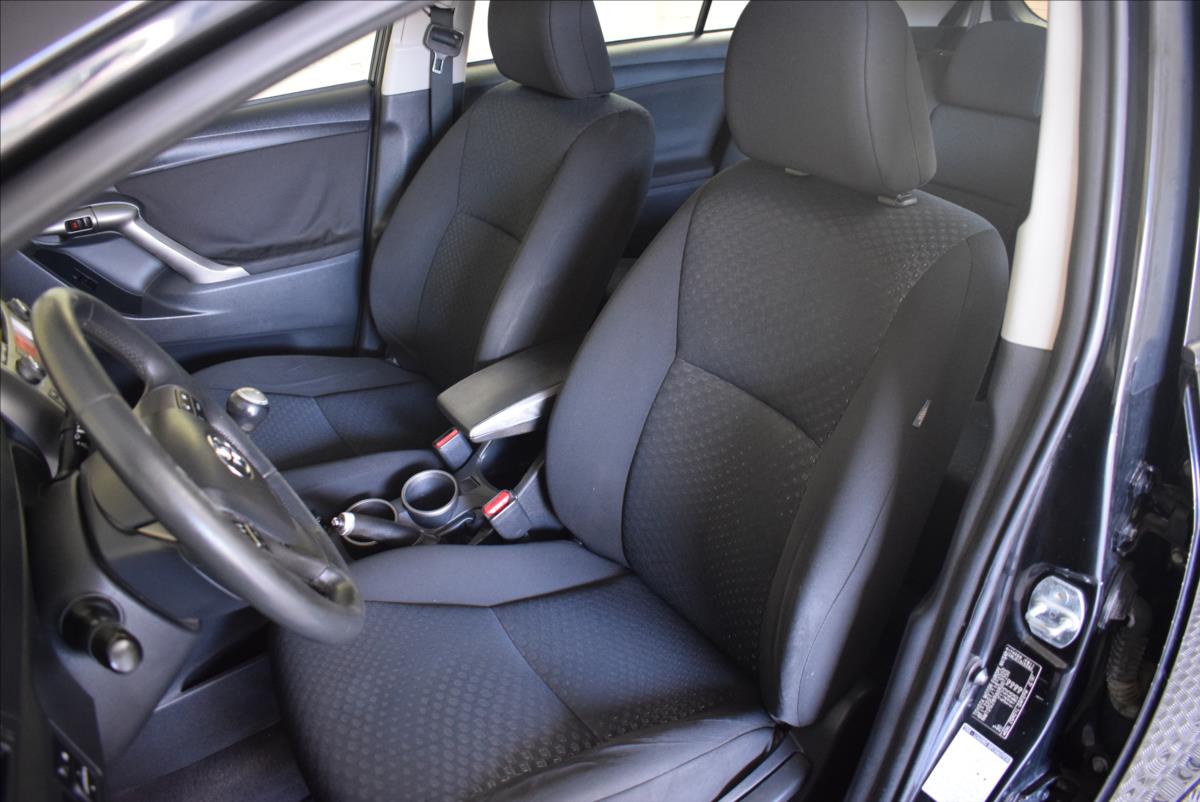 toyota-verso-1-8-vvti-7mist-po-stk - 8