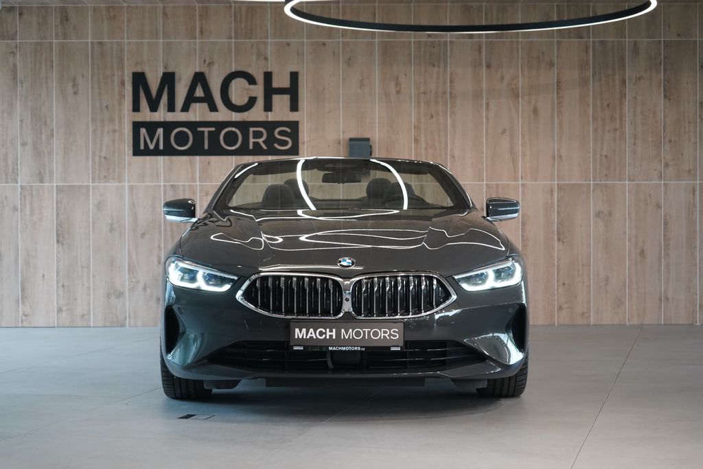 bmw-rada-8-840d-xdrive-b-w-ventilace-soft - 2