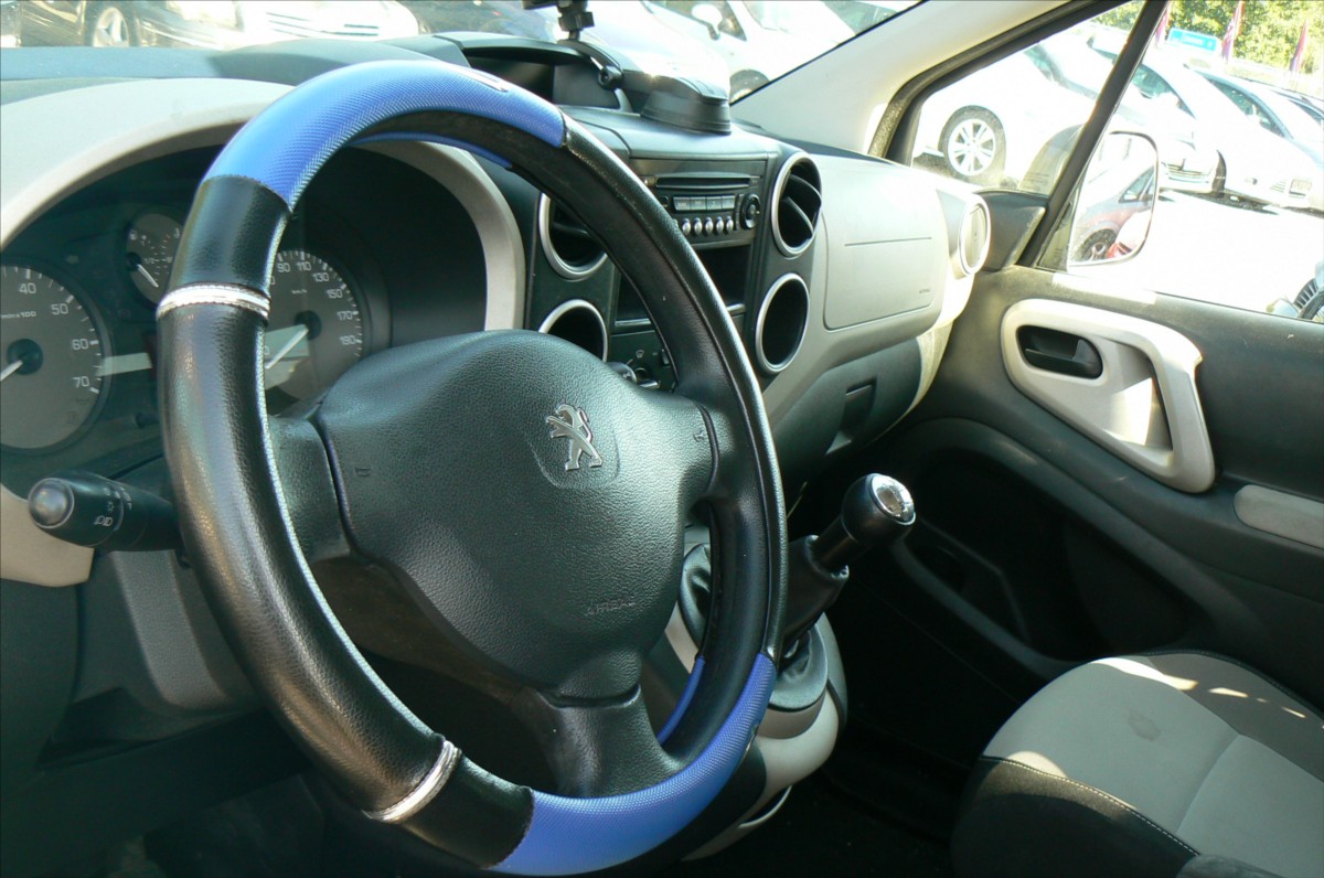 peugeot-partner-tepee-1-6-hdi - 8