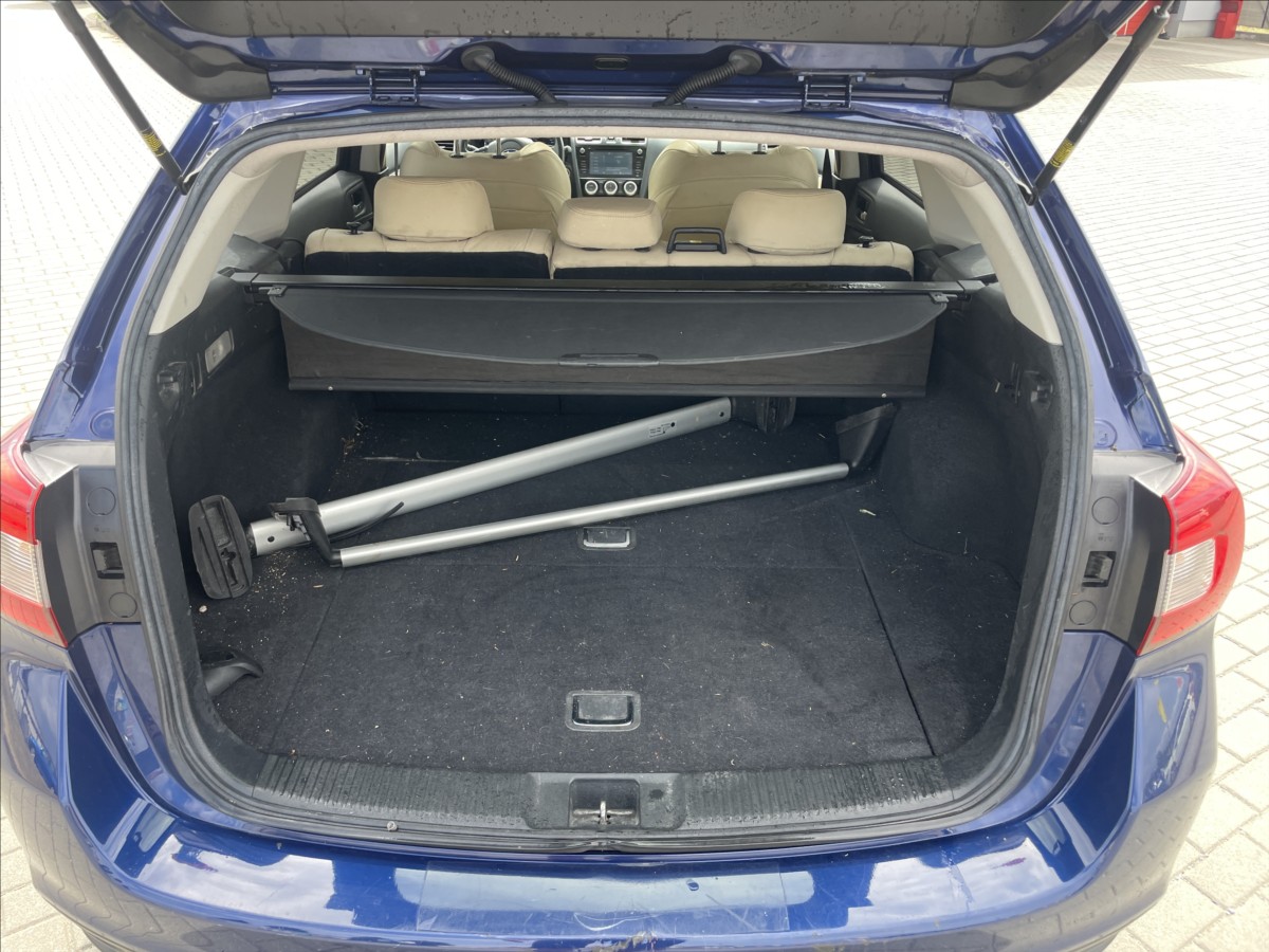 subaru-levorg-1-6-gt-s-125kw-4x4-automat-kuze-gps-radar-dph - 8