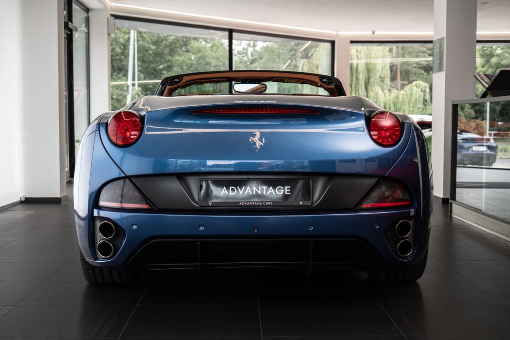 ferrari-california-vyhrivana-sedadla-keramicke-brzdy - 2