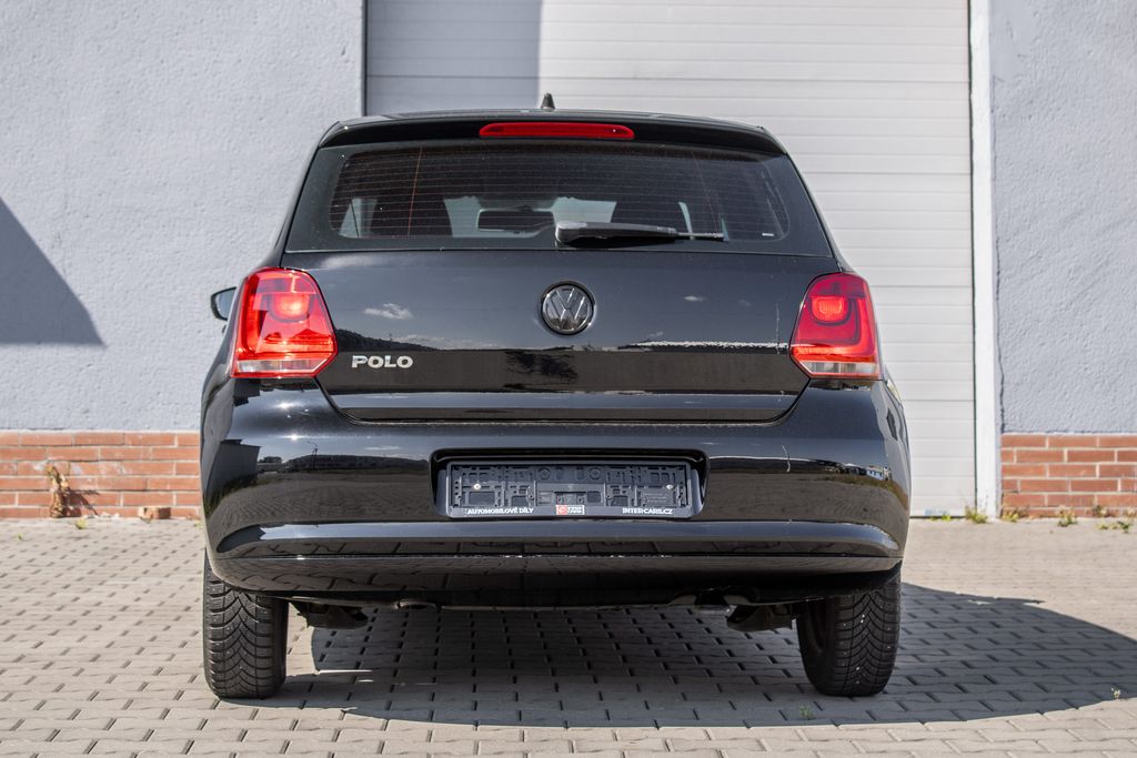 volkswagen-polo-2012-44kw-mt-5 - 5