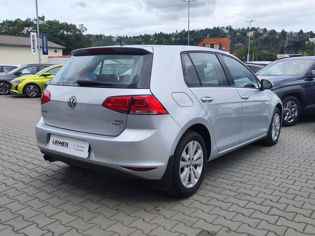 volkswagen-golf-1-4-tsi-92kw-comfortline-dsg - 4