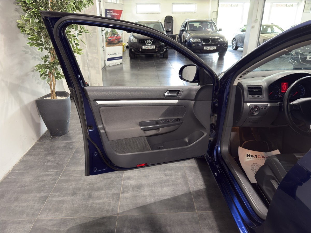 volkswagen-jetta-1-9-tdi-77kw-united-1-maj - 5