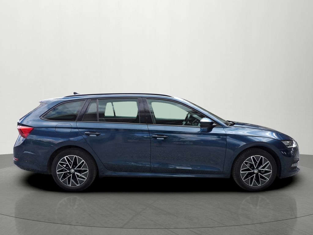skoda-octavia-2-0tdi-dsg-style-virtual-acc - 4