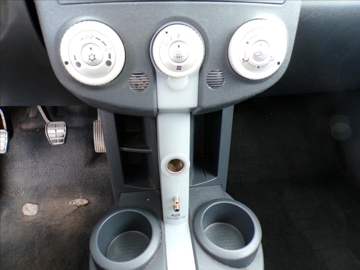 mitsubishi-colt-1-3-i - 8