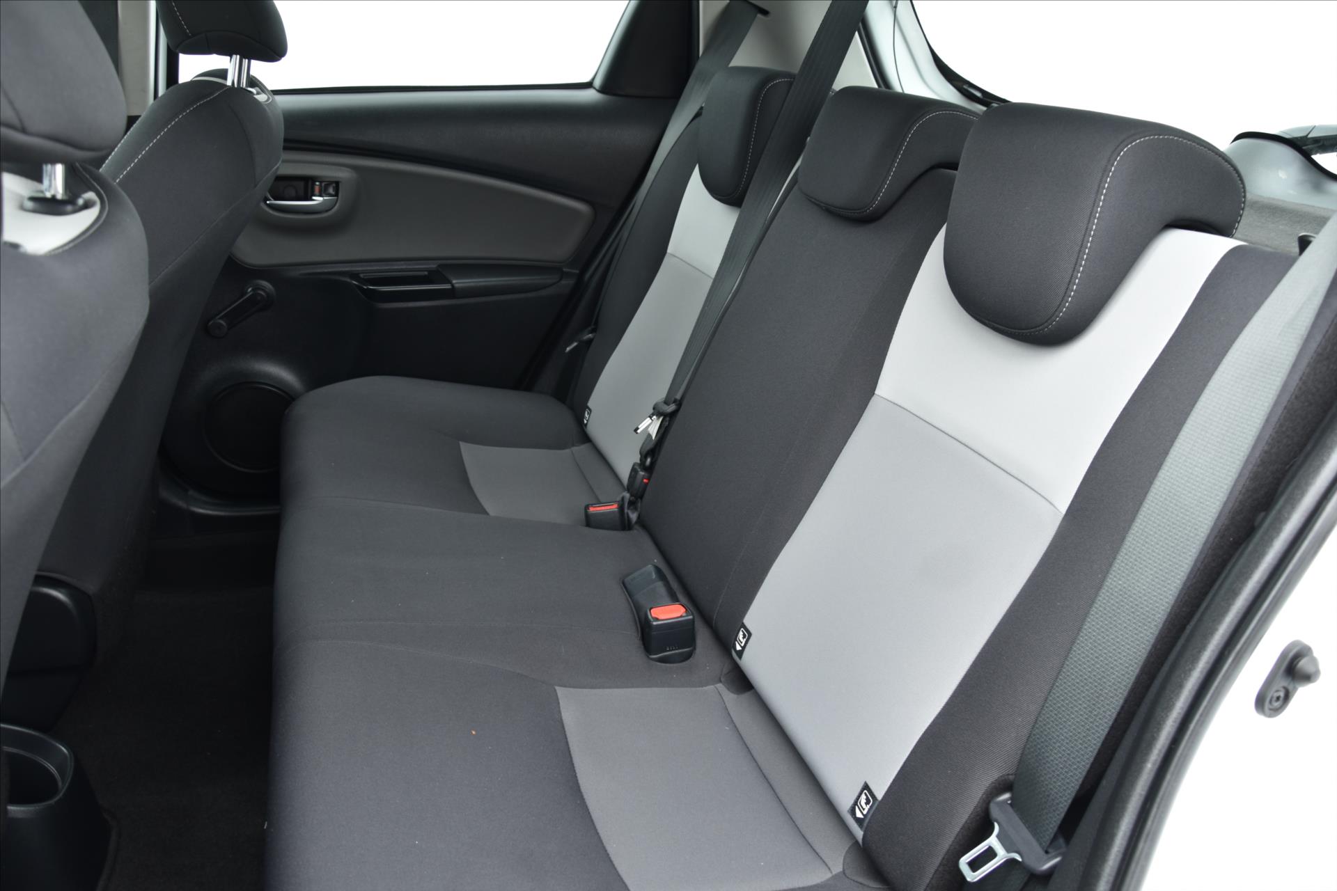 toyota-yaris-1-5-vvt-i-82kw-servis-kniha-cr - 9