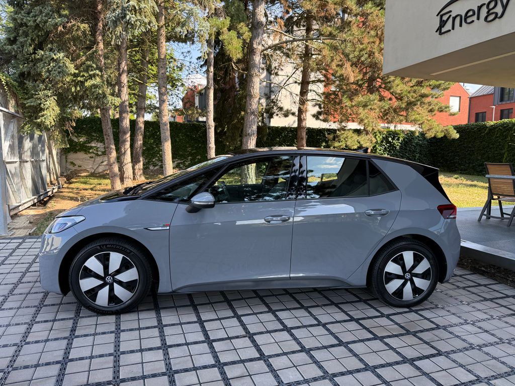 volkswagen-id-3-pro-62-kwh-acc - 2