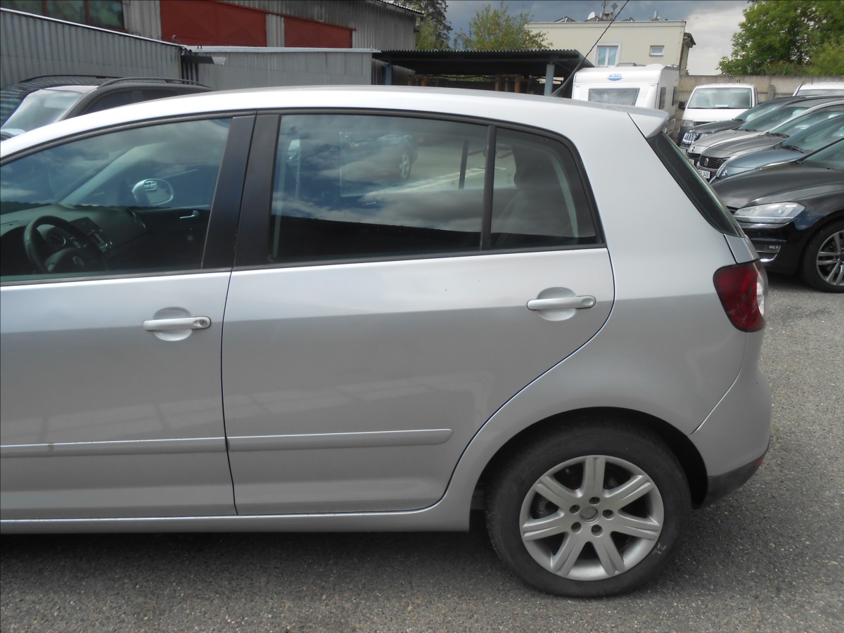 volkswagen-golf-plus-1-9-tdi-77-kw - 8
