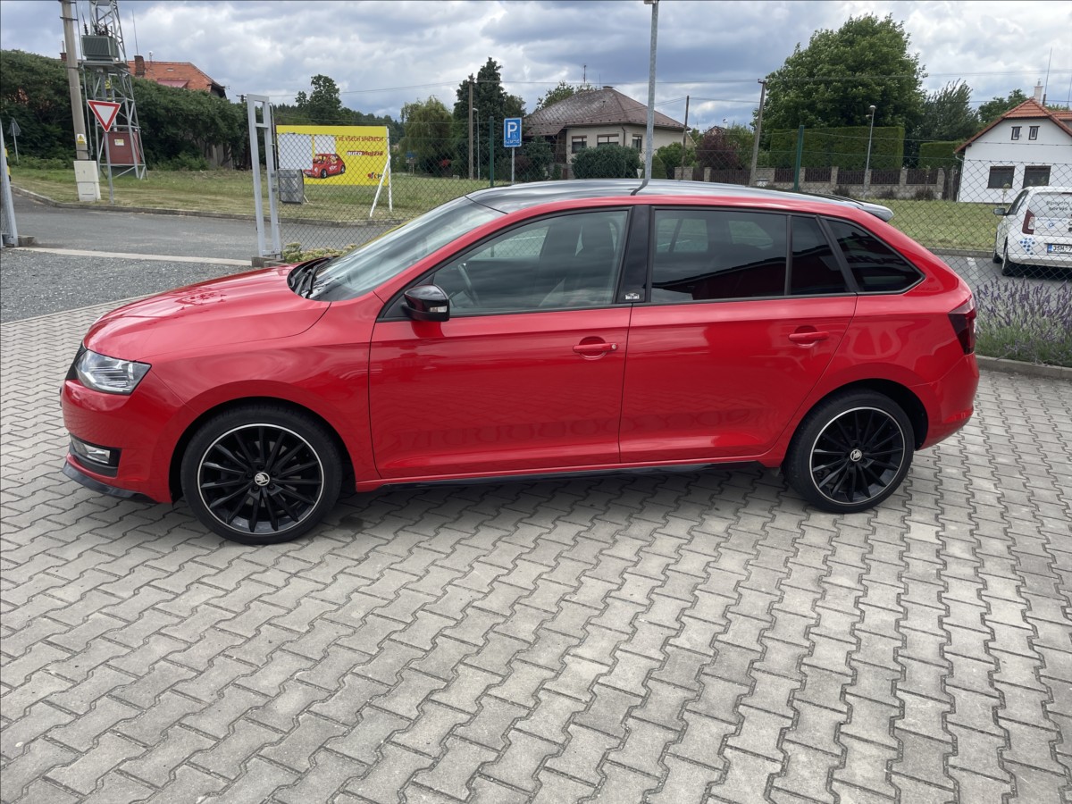 skoda-rapid-1-0-tsi-monte-carlo-digiklima-panorama - 4